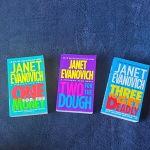 Janet Evanovich Book Series - One for the Money, Two for the Dough, Three to Get